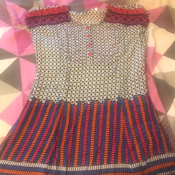 Top - Picture 1 of 1